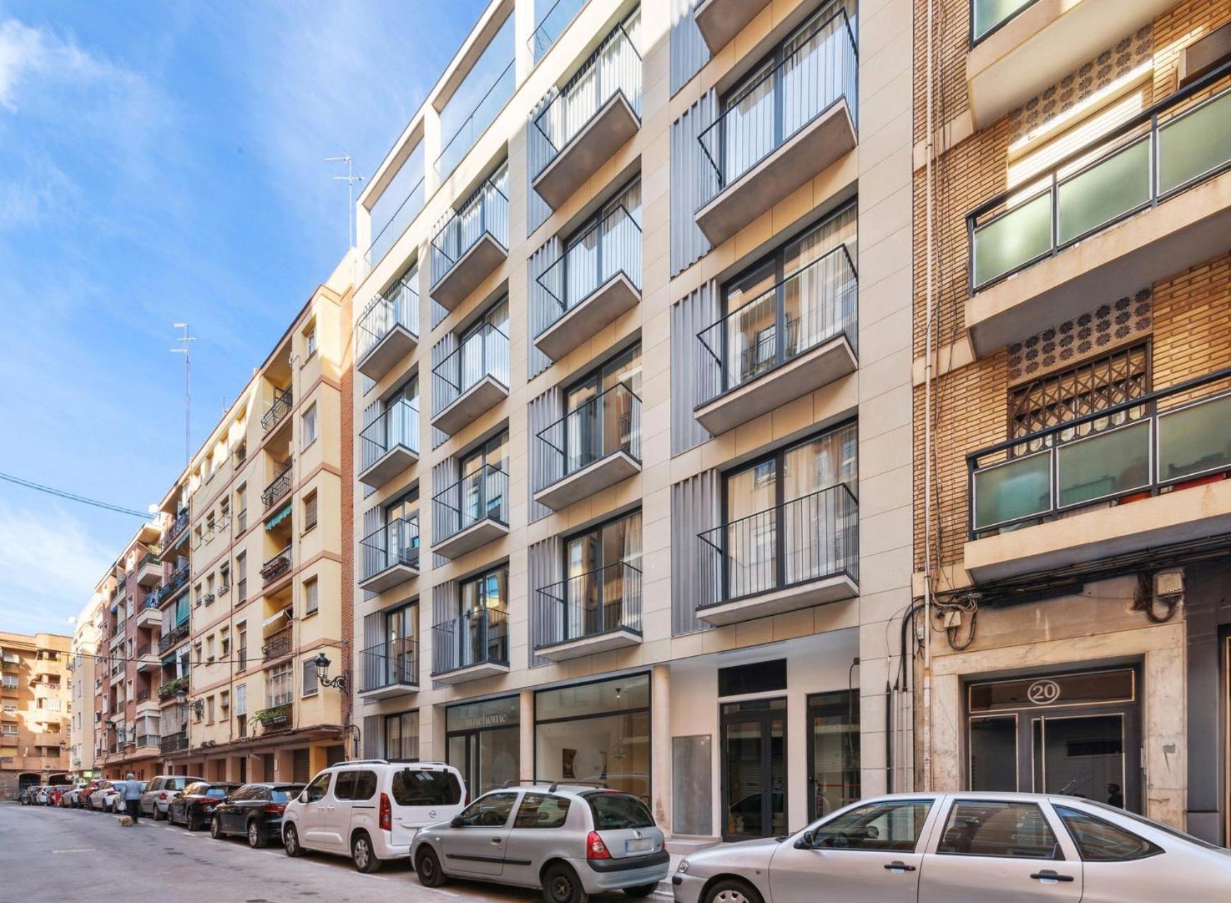 Limehome Valencia Carrer Del Pare Palau I Quer Buitenkant foto