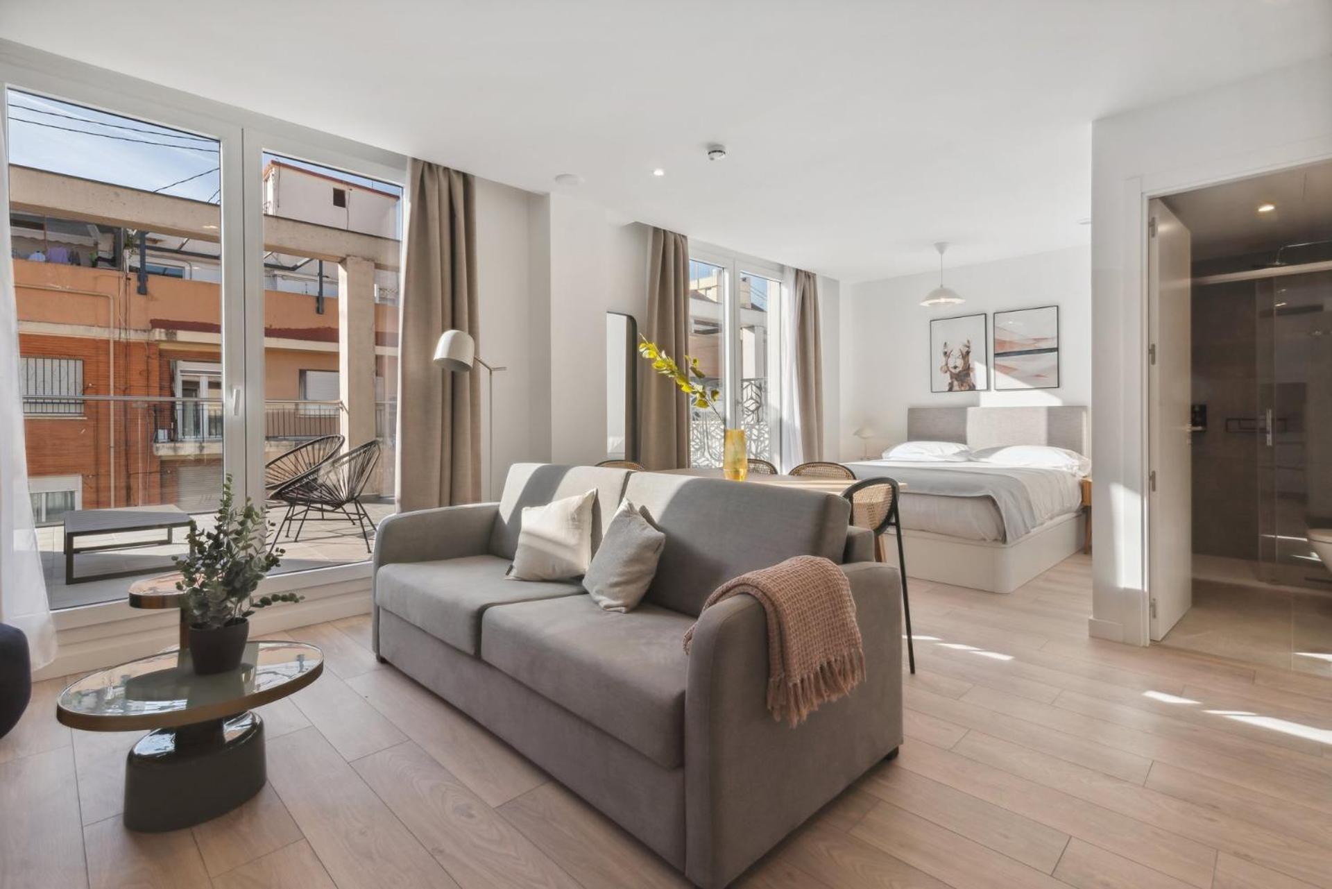 Limehome Valencia Carrer Del Pare Palau I Quer Buitenkant foto