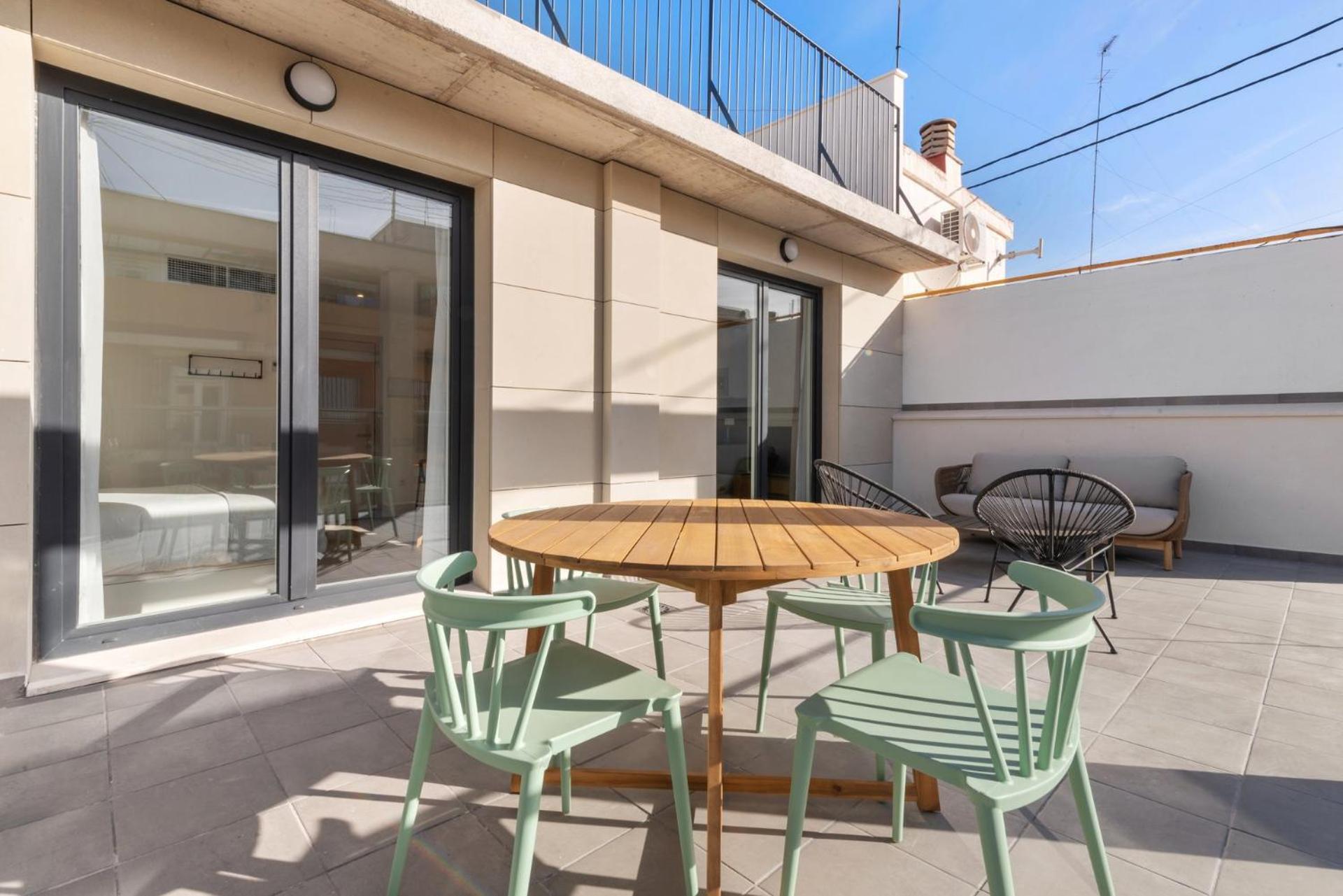 Limehome Valencia Carrer Del Pare Palau I Quer Buitenkant foto