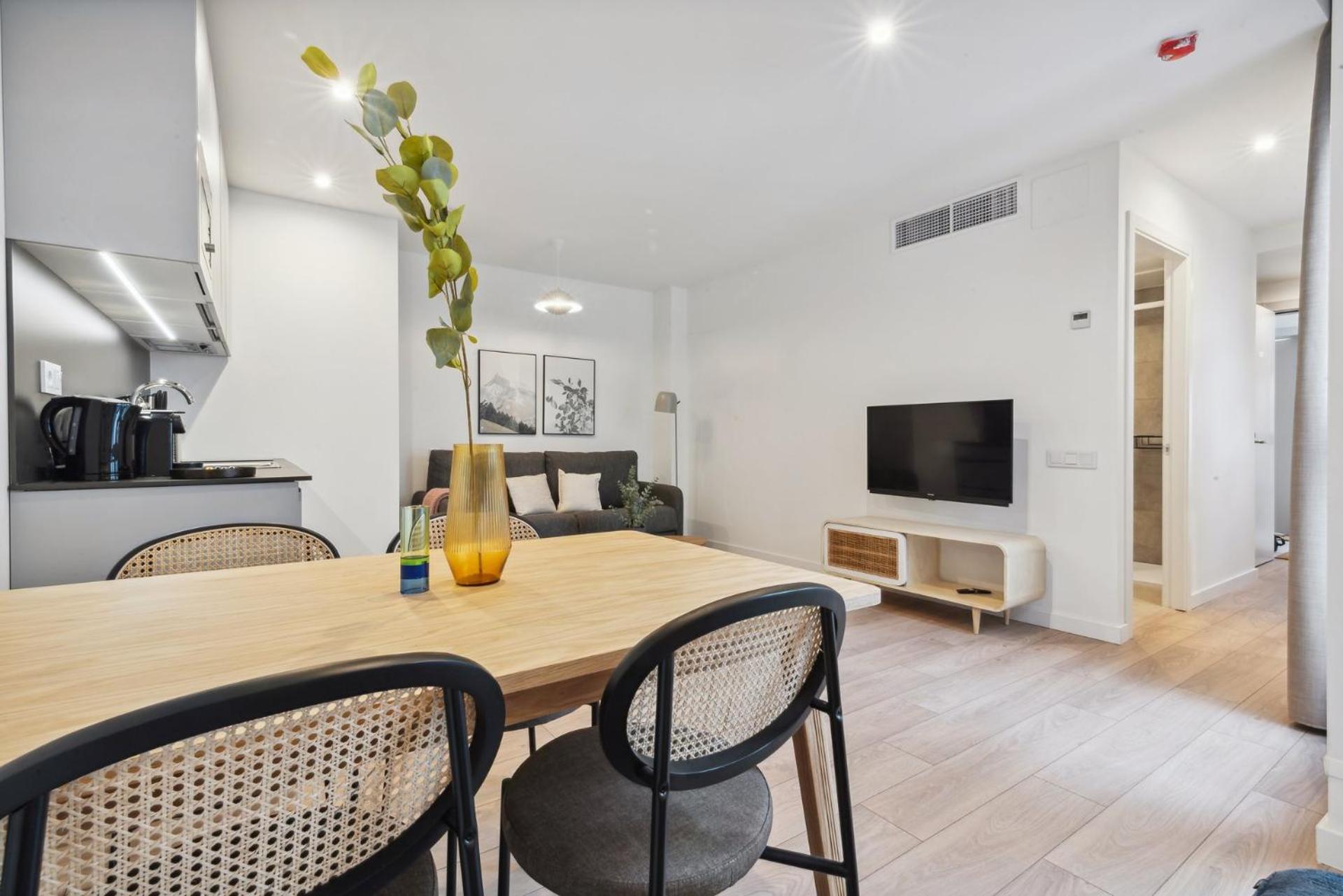Limehome Valencia Carrer Del Pare Palau I Quer Buitenkant foto