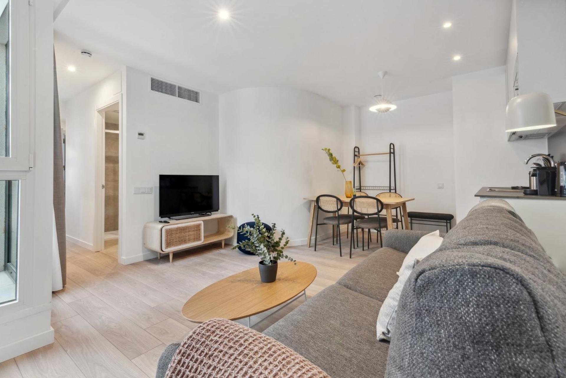 Limehome Valencia Carrer Del Pare Palau I Quer Buitenkant foto