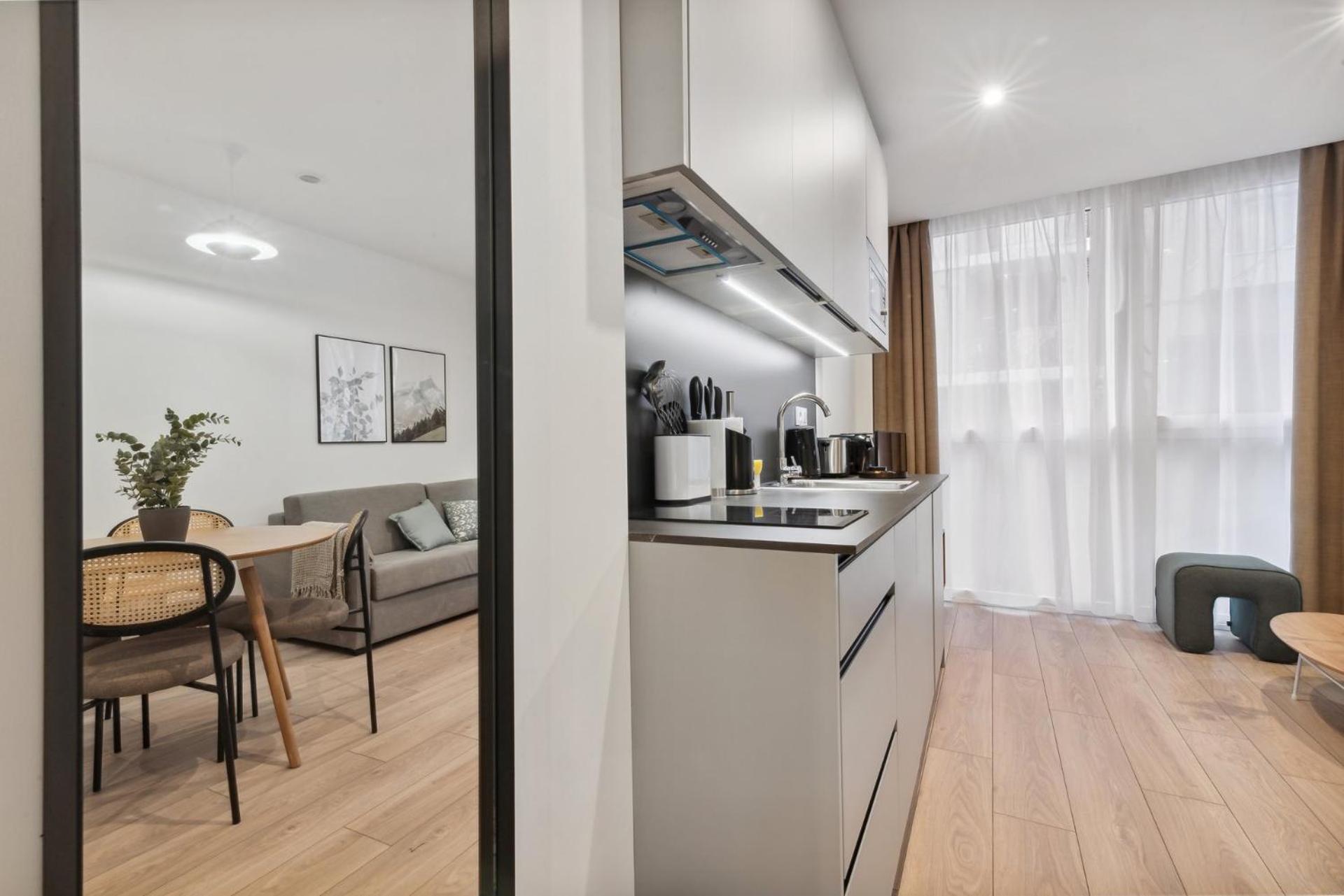 Limehome Valencia Carrer Del Pare Palau I Quer Kamer foto