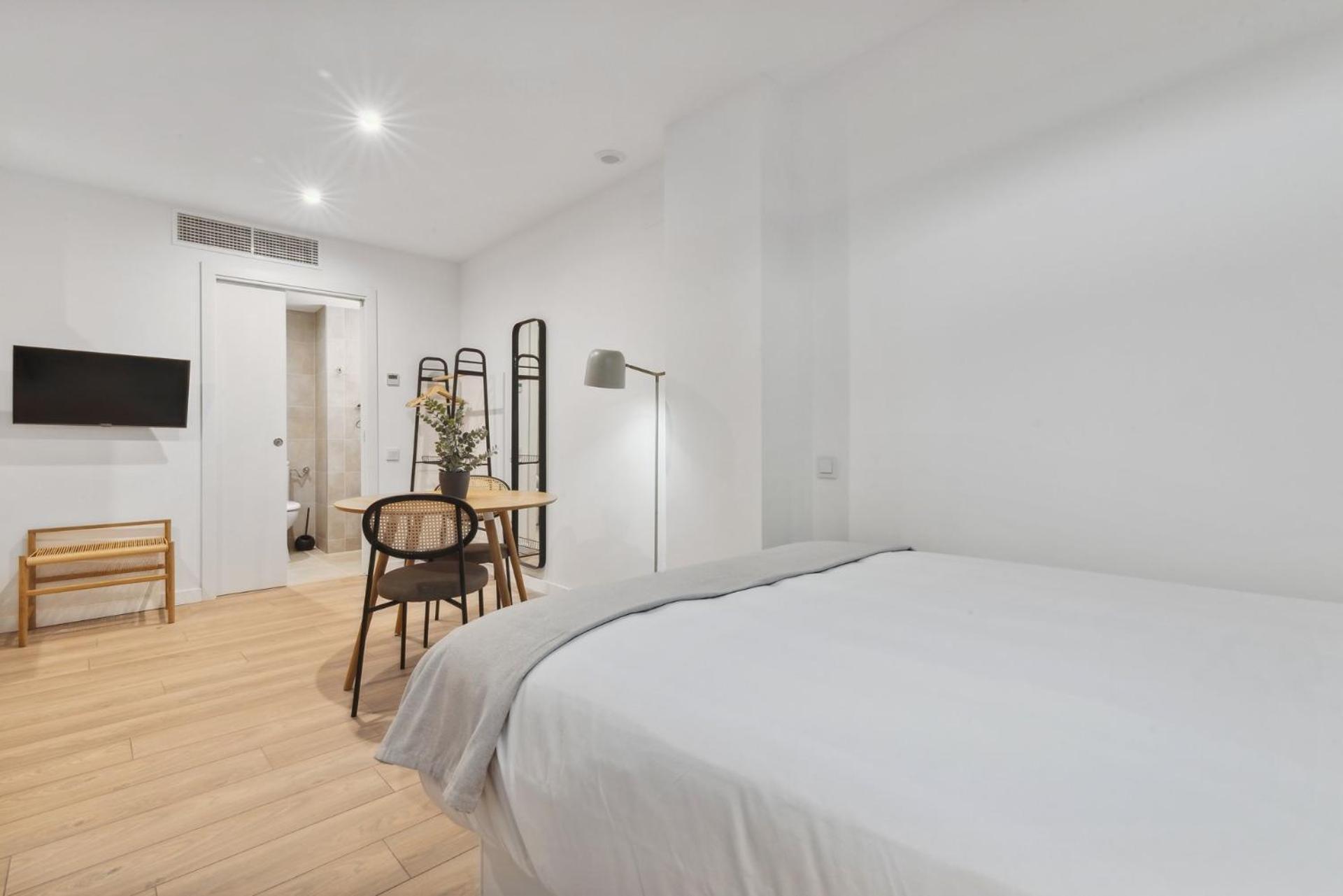 Limehome Valencia Carrer Del Pare Palau I Quer Kamer foto